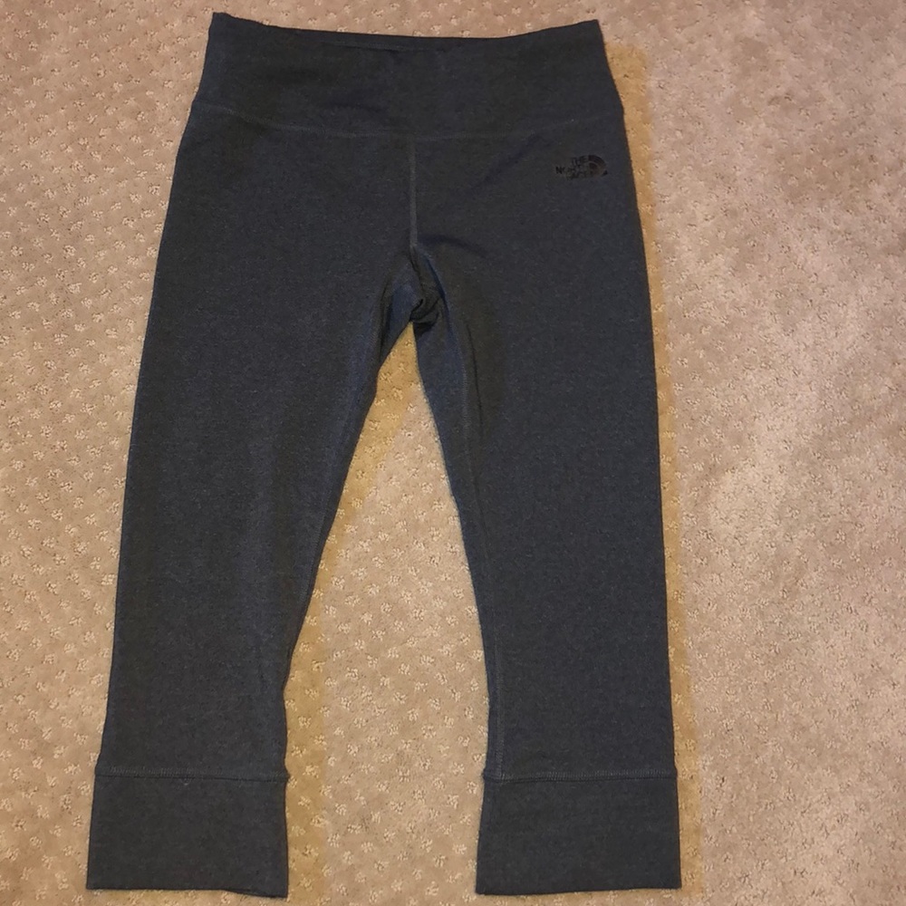 North Face cropped gray leggings